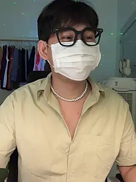 Snapshot of MinhTuanLive chatting on 20, 3, 2025 MinhTuanLive online show from 20, 3, 2025