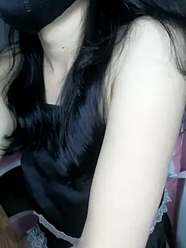 Snapshot of _Linez_ chatting on 15, 3, 2025 Linez online show from 15, 3, 2025