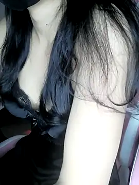 Snapshot of _Linez_ chatting on 21, 3, 2025 Linez online show from 21, 3, 2025