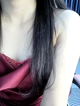 Snapshot of _Linez_ chatting on 23, 9, 2025 Linez online show from 23, 9, 2025