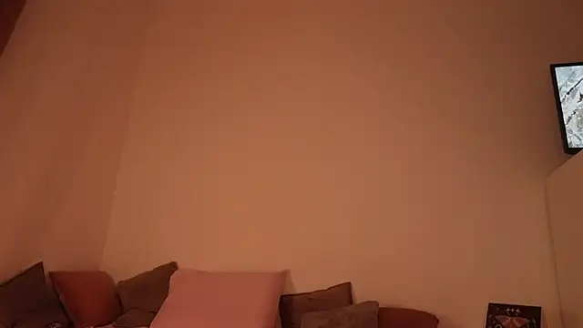 Snapshot of kris69kiss chatting on 3, 2, 2025 kris69kiss online show from 3, 2, 2025