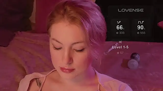 Snapshot of kris69kiss chatting on 11, 2, 2025 kris69kiss online show from 11, 2, 2025