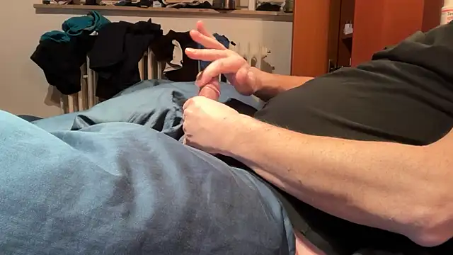 Snapshot of Geilerjung69 chatting on 3, 2, 2026 Geilerjung69 online show from 3, 2, 2026