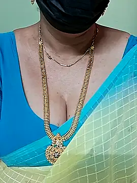 Snapshot of ananya956 chatting on 12, 3, 2025 ananya956 online show from 12, 3, 2025