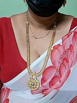 Snapshot of ananya956 chatting on 12, 3, 2025 ananya956 online show from 12, 3, 2025