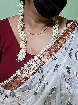 Snapshot of ananya956 chatting on 13, 3, 2025 ananya956 online show from 13, 3, 2025