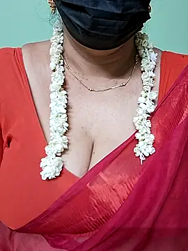 Snapshot of ananya956 chatting on 18, 3, 2025 ananya956 online show from 18, 3, 2025