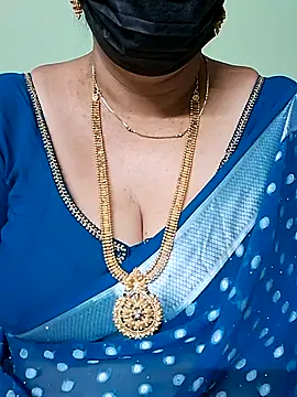 Snapshot of ananya956 chatting on 21, 3, 2025 ananya956 online show from 21, 3, 2025