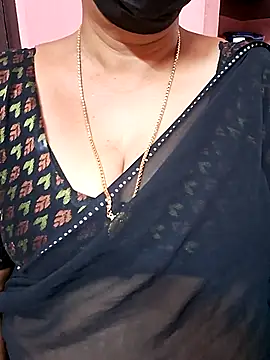 Snapshot of ananya956 chatting on 9, 9, 2025 ananya956 online show from 9, 9, 2025