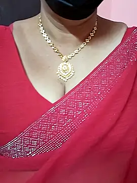 Snapshot of ananya956 chatting on 12, 9, 2025 ananya956 online show from 12, 9, 2025