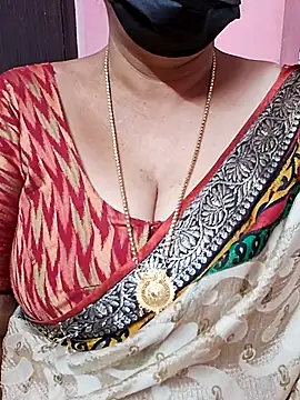 Snapshot of ananya956 chatting on 23, 9, 2025 ananya956 online show from 23, 9, 2025