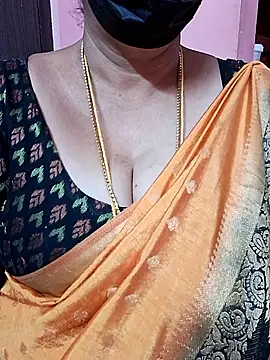 Snapshot of ananya956 chatting on 26, 9, 2025 ananya956 online show from 26, 9, 2025