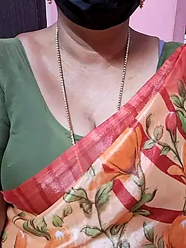 Snapshot of ananya956 chatting on 9, 10, 2025 ananya956 online show from 9, 10, 2025