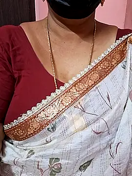 Snapshot of ananya956 chatting on 12, 10, 2025 ananya956 online show from 12, 10, 2025