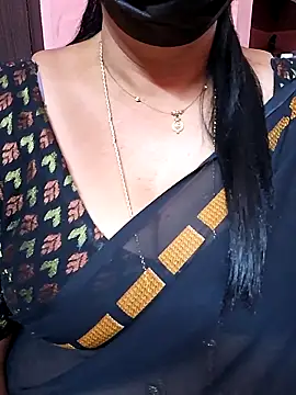 Snapshot of ananya956 chatting on 18, 10, 2025 ananya956 online show from 18, 10, 2025