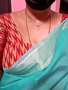 Snapshot of ananya956 chatting on 25, 10, 2025 ananya956 online show from 25, 10, 2025