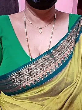 Snapshot of ananya956 chatting on 26, 10, 2025 ananya956 online show from 26, 10, 2025