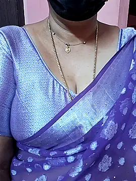 Snapshot of ananya956 chatting on 3, 11, 2025 ananya956 online show from 3, 11, 2025