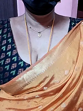 Snapshot of ananya956 chatting on 7, 11, 2025 ananya956 online show from 7, 11, 2025