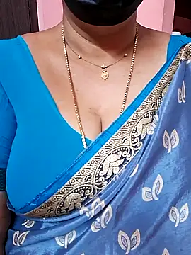 Snapshot of ananya956 chatting on 8, 11, 2025 ananya956 online show from 8, 11, 2025