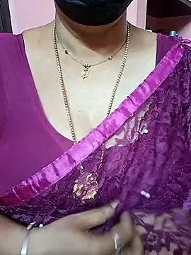 Snapshot of ananya956 chatting on 9, 11, 2025 ananya956 online show from 9, 11, 2025