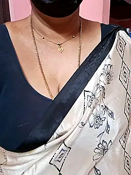 Snapshot of ananya956 chatting on 13, 11, 2025 ananya956 online show from 13, 11, 2025