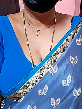 Snapshot of ananya956 chatting on 18, 11, 2025 ananya956 online show from 18, 11, 2025