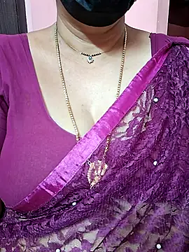 Snapshot of ananya956 chatting on 20, 11, 2025 ananya956 online show from 20, 11, 2025