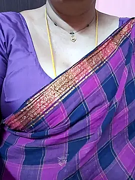 ananya956 online show from 15, 4, 2026