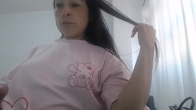 naughthyany16 online show from 10, 3, 2025