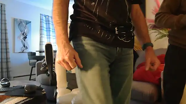 Towndude123 online show from 9, 2, 2025