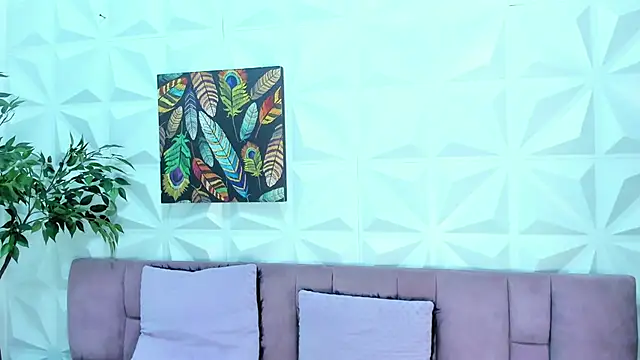 Snapshot of Victoria_Coleman chatting on 14, 2, 2025 Victoria Coleman online show from 14, 2, 2025