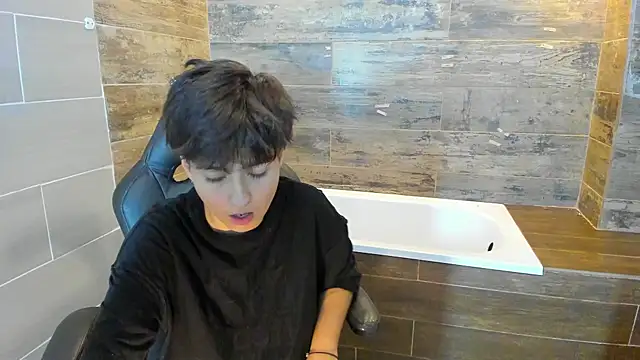 Snapshot of Bryce_Evans chatting on 23, 2, 2025 Bryce Evans online show from 23, 2, 2025