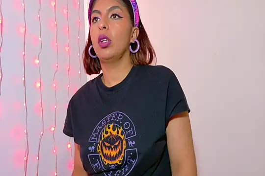 Snapshot of im_anna_ chatting on 3, 10, 2025 im anna online show from 3, 10, 2025