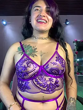 Snapshot of Lilith_Pink chatting on 8, 1, 2025 Lilith Pink online show from 8, 1, 2025