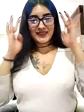 Snapshot of Lilith_Pink chatting on 12, 2, 2025 Lilith Pink online show from 12, 2, 2025