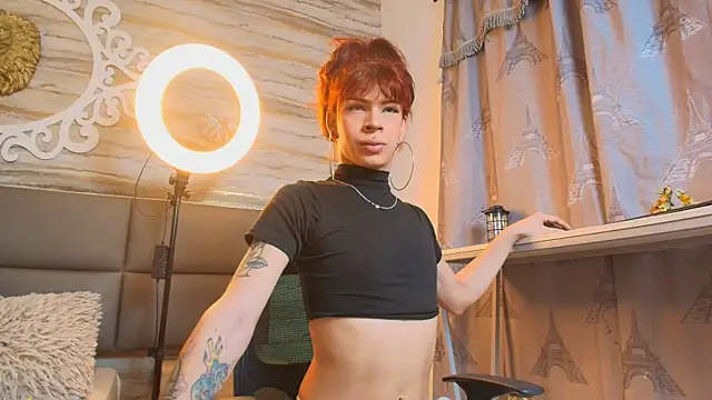 Snapshot of Bella_salvatore chatting on 17, 9, 2025 Bella salvatore online show from 17, 9, 2025