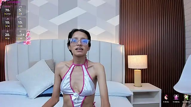 Snapshot of Marge_lasander chatting on 26, 10, 2025 Marge lasander online show from 26, 10, 2025