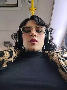 taaylor33 online show from 6, 1, 2026