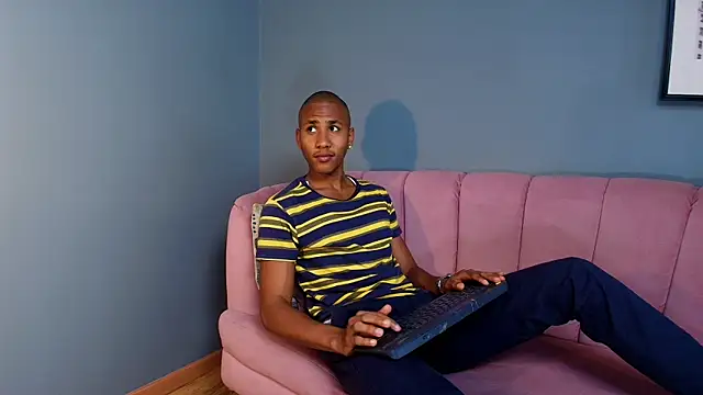 Ethan Fox11 online show from 10, 3, 2025