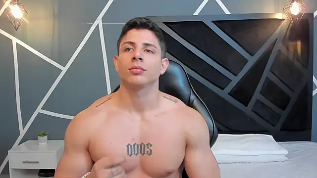 Johan Williams 07 online show from 7, 12, 2024