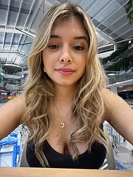 Snapshot of carolina__star chatting on 3, 12, 2024 carolina star online show from 3, 12, 2024