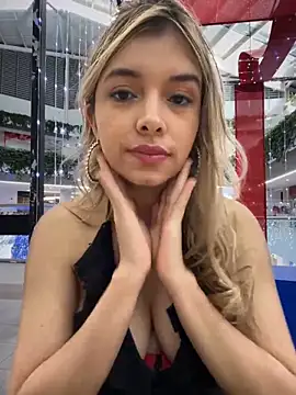 Snapshot of carolina__star chatting on 15, 12, 2024 carolina star online show from 15, 12, 2024