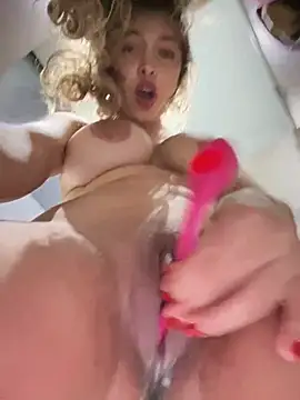 Snapshot of carolina__star chatting on 20, 1, 2025 carolina star online show from 20, 1, 2025