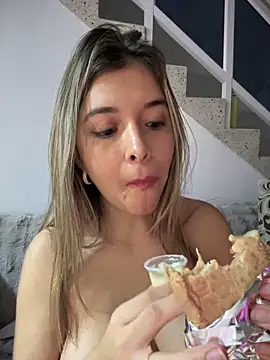 Snapshot of carolina__star chatting on 15, 3, 2025 carolina star online show from 15, 3, 2025