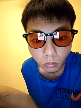 Snapshot of LiuQianXi5726 chatting on 4, 10, 2025 LiuQianXi5726 online show from 4, 10, 2025