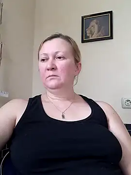 Snapshot of blondyaguar chatting on 17, 1, 2025 blondyaguar online show from 17, 1, 2025