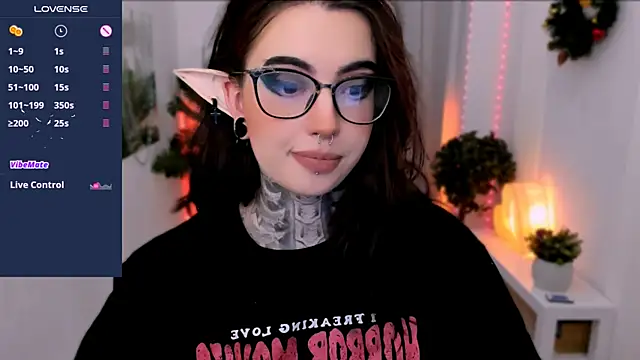 Dixi Pixi  online show from 9, 1, 2025