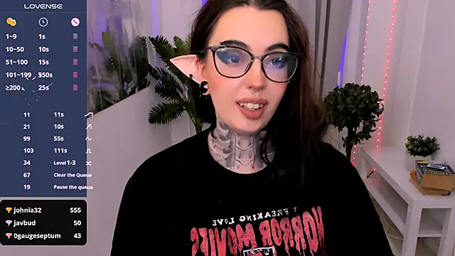 Dixi Pixi  online show from 12, 1, 2025