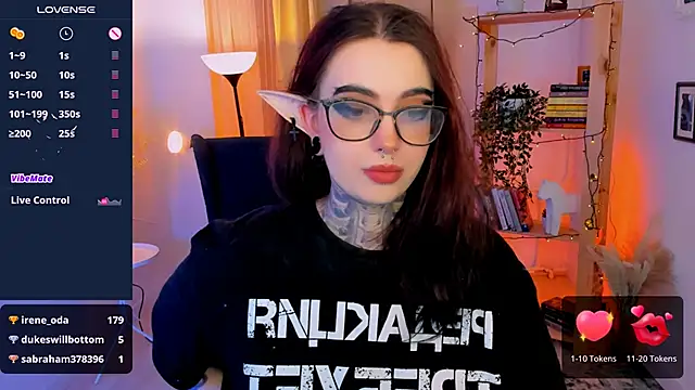 Dixi Pixi  online show from 9, 2, 2025